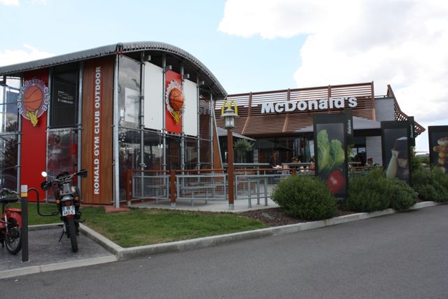 McDonald's in France - Toulouse McDonald's has Free Wifi