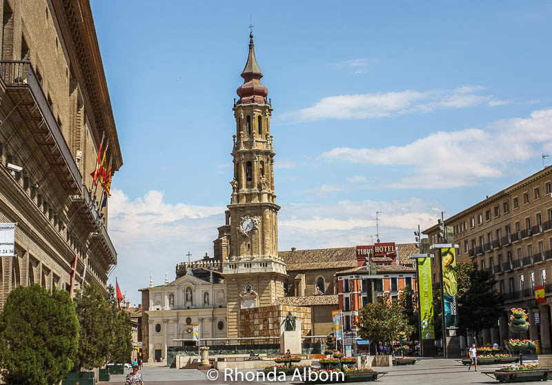 Plaza del Pillar in Saragossa Spain