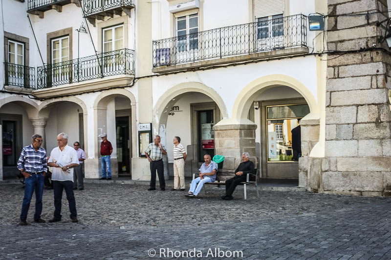 Giraldo Square in Portugal