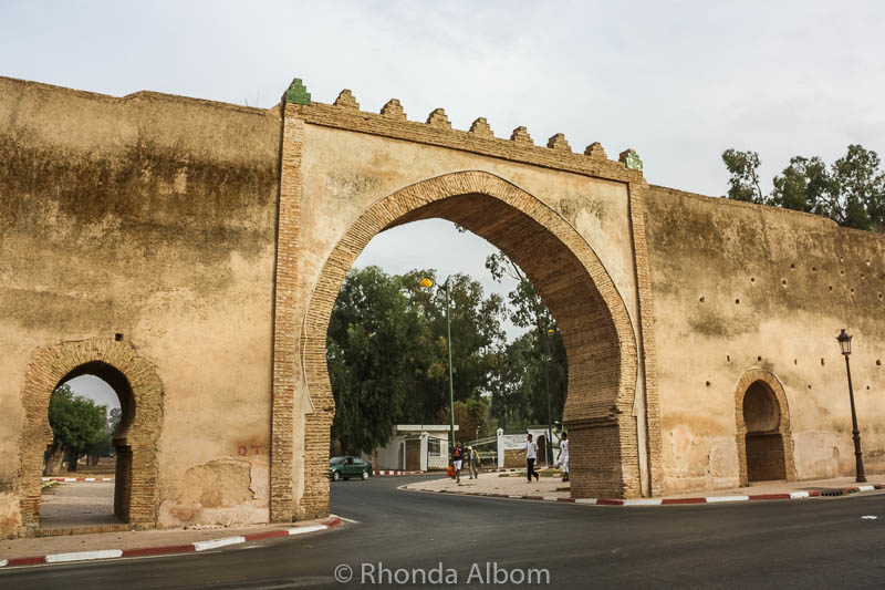 Moroccan Doors and Archways: Colourful Moorish Arches 7 An open Moorish arch in the gate to the old city of Meknes Morocco