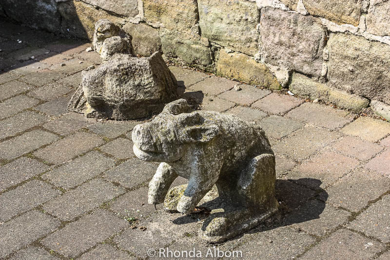 17 Images of Fountains Abbey and Studley Royal 7 Statues at an old Abbey in England