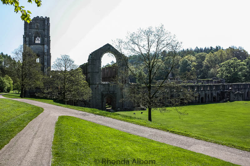 17 Images of Fountains Abbey and Studley Royal