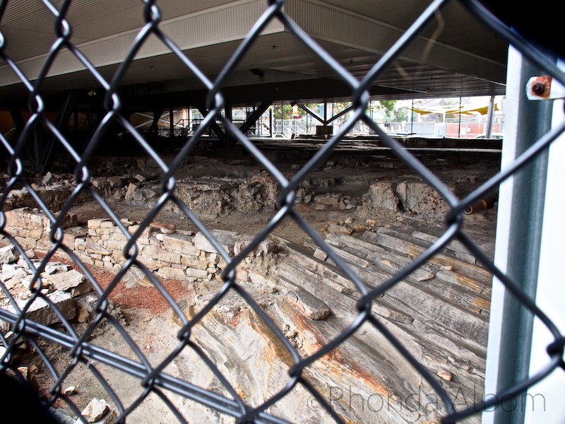 Largest archeological site in Australia, where over 500 cubic metres of animal bones were found, believed to have been left here by a butcher who had stoles the animals.