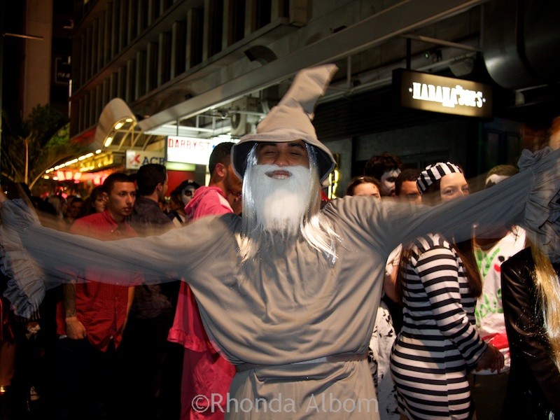 Auckland Late Night Halloween: Adults in Costume on K-Road & Queen St 12 Classic New Zealand: Gandalf from Lord of the Rings on Halloween in Auckland New Zealand