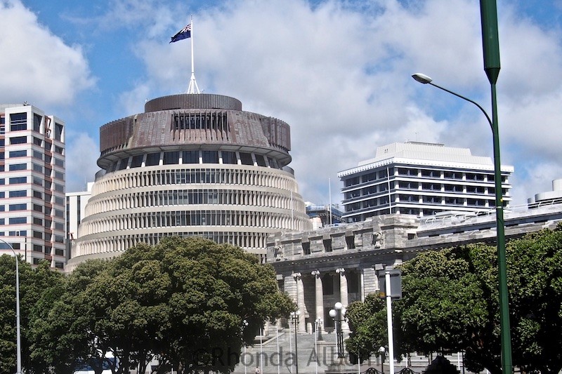 the Beehive is one of the buildings of New Zealand's parliament