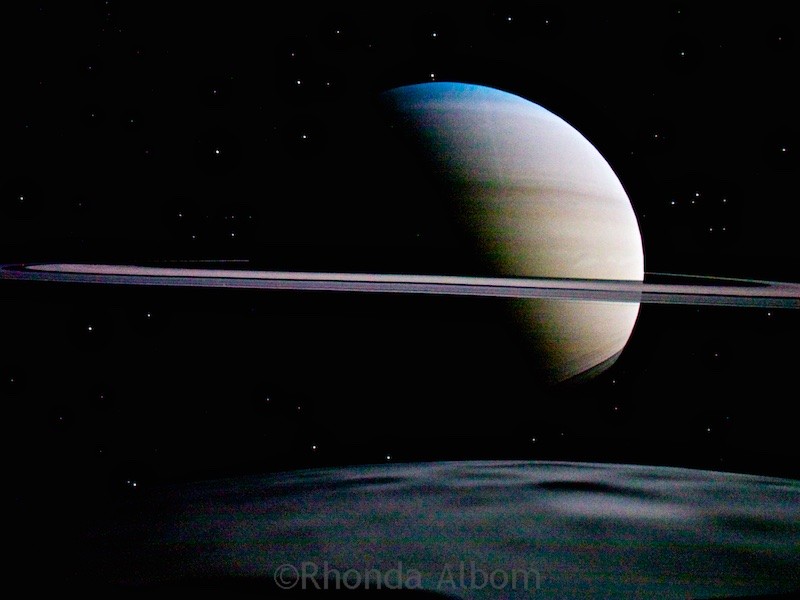 Stardome Observatory Review: What Makes "Our Night Sky" so Unique 2 Saturn seen in a dome theatre