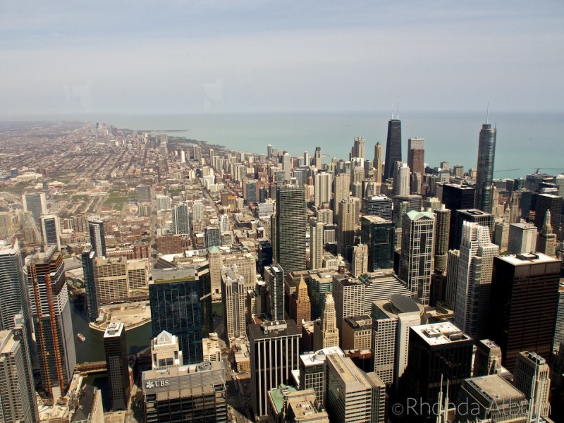 Skydeck Chicago Daring The Glass Floor 103 Stories High