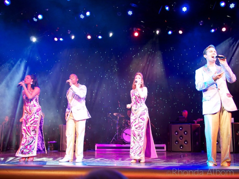 Cruise ship entertainment