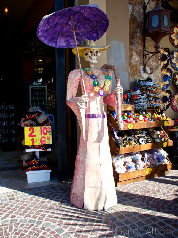 Statue outside a shop in Cabo San Lucas Mexico