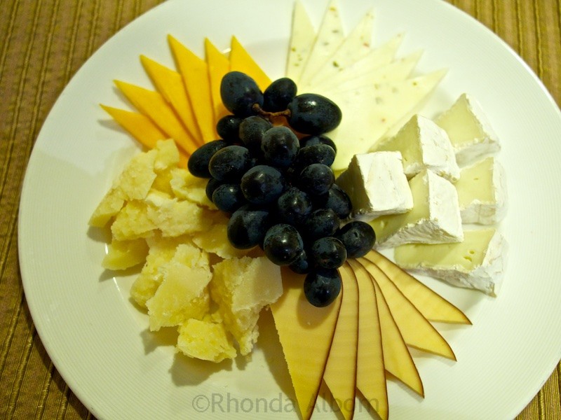 Avoid Cruise Weight Gain: Indulging Onboard without Worry! 2 Cheese tray on a cruise ship