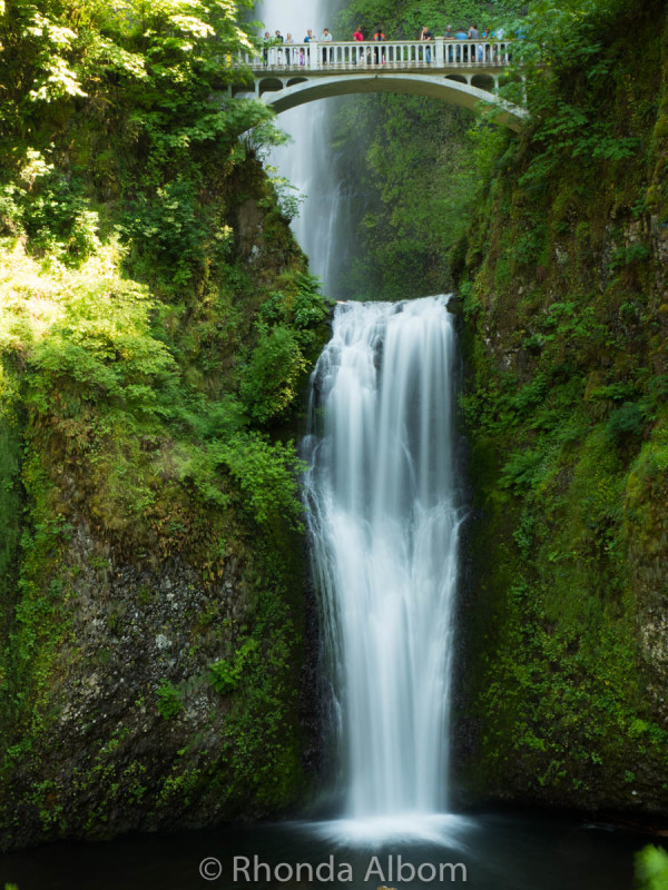 Multnomah Falls: Optional Ways to Take this day trip from Portland Oregon 6 Multnomah Falls and Benson Footbridge in Oregon