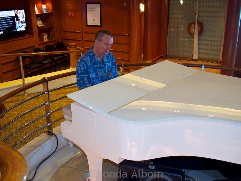 Repositioning Cruises: Are they right for you? 13 Piano bar on the Island Princess