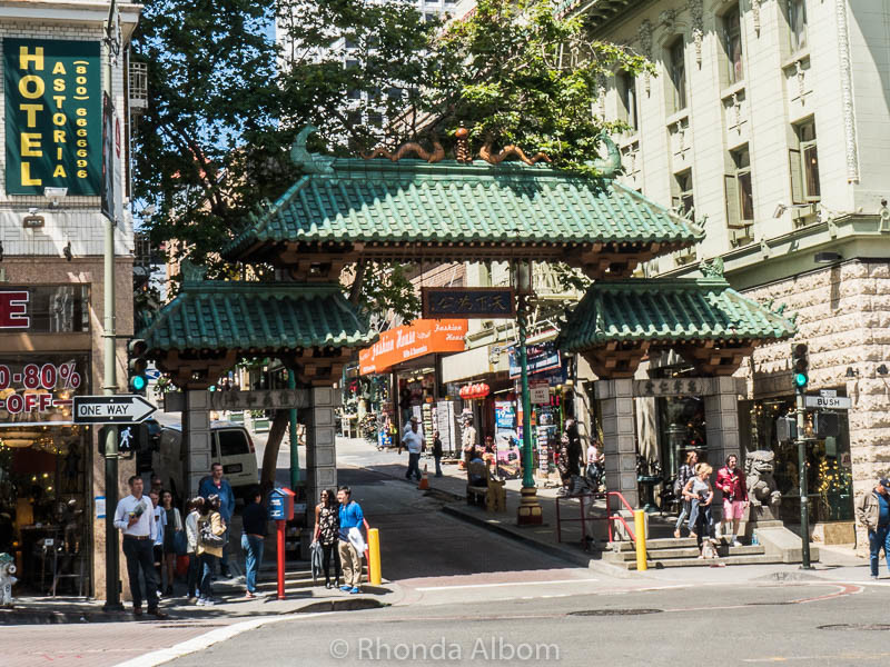 San Francisco Itinerary 3 Days to See Amazing Locations 12 Dragon Gate entrance to San Francisco Chinatown