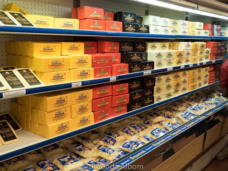 Tillamook Cheese Factory Tour A Perfect Indoor Escape in Oregon