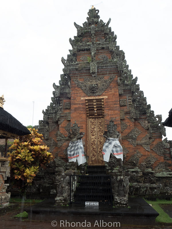 Bali Itinerary: Cruise Port Adventure in Ubud Indonesia 14 Batuan Temple in Bali, Indonesia