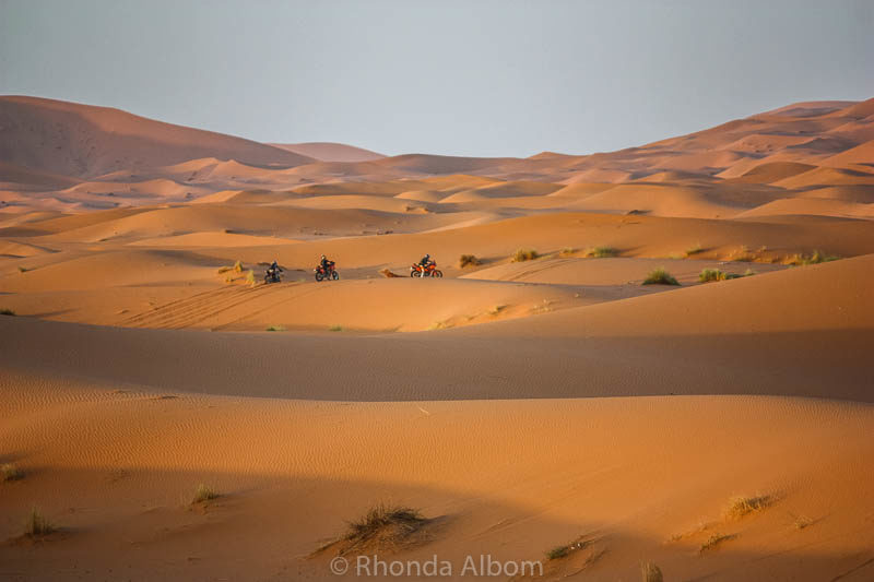 Colors of the Sahara Desert: A Travel Photography Exposé 8 Colors of the Sahara desert in Morocco