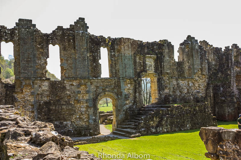 The Picturesque Ruins of Rievaulx Abbey in England's Countryside 12 Ruins of Rievaulx Abbey in the British Countryside is beautiful even on a cloudy day Abbey in the British Countryside is beautiful even on a cloudy day