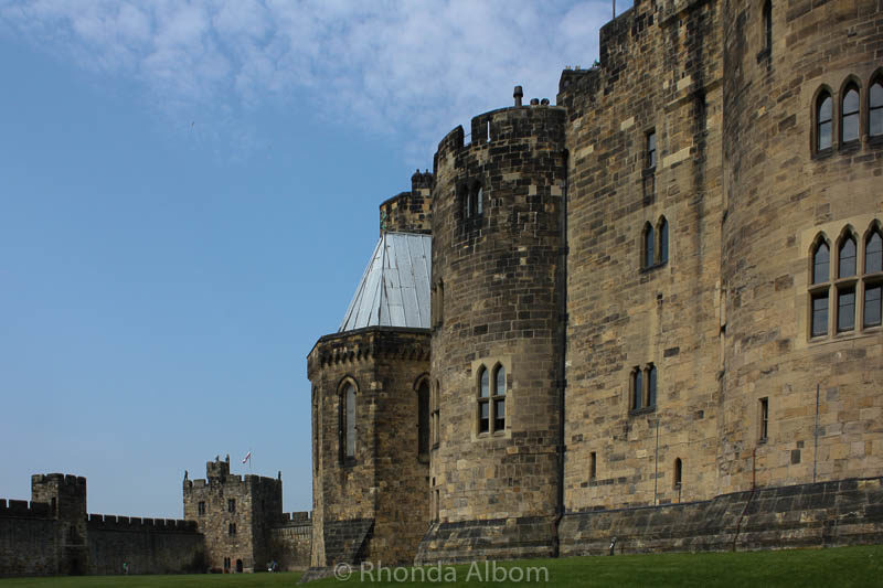 England Road Trip: Enjoy the British Countryside from London to Alnwick 19 Alnwick Castle our favourite England road trip stop