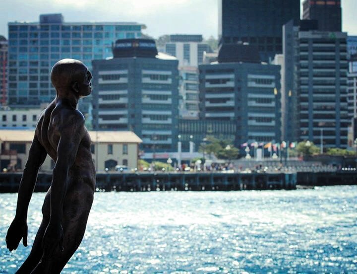 Oversized and Undressed Fun Statues Around the World 7 Solace of the Wind – Wellington, New Zealand