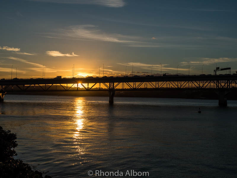 Sunset at the Auckland Harbour Bridge