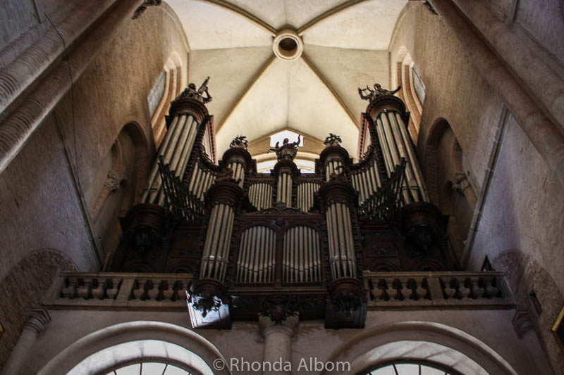 Romanesque Sculpture and Frescos: Basilica of St Sernin Toulouse 15 Cavaille-Coll Organ in the Basilica of Saint Sernin in Toulouse France