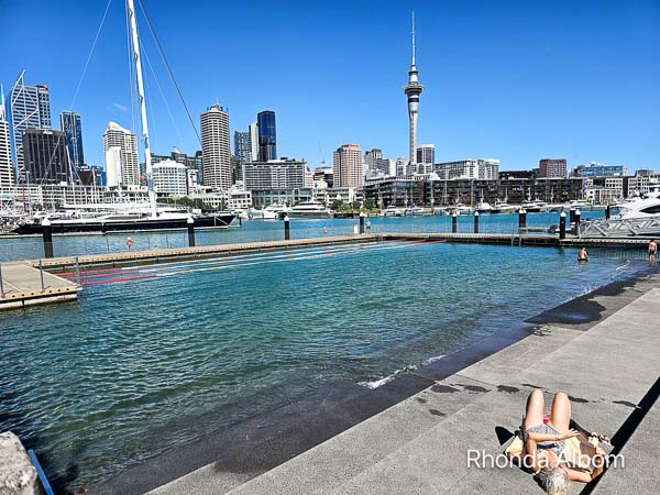 Karanga Plaza Harbour Pool