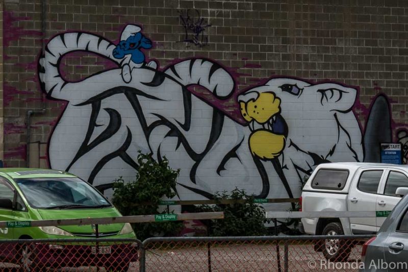 Christchurch Street Art Uplifts NZ's Post-Quake City 8 Street art in Christchurch New Zealand