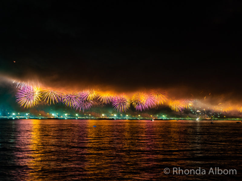 Amazing Fireworks: Rio de Janeiro on New Year's Eve 12 Rio de Janeiro Brazil New Years Eve Fireworks