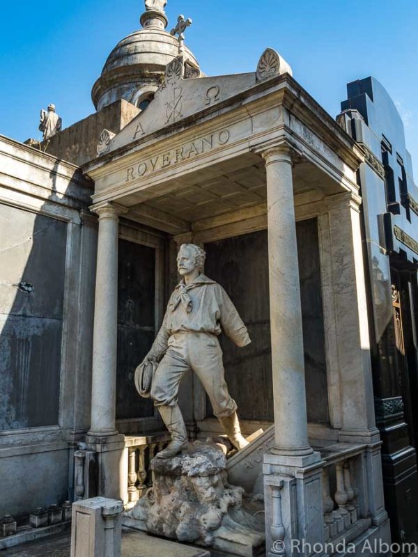 Recoleta Cemetery in Buenos Aires: Artistic or Eerie? 11 Roverano tomb in Recoleta Cemetery in Buenos Aires