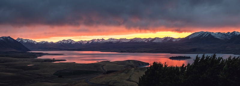 Things to Do in Lake Tekapo: Scenic Days and Stargazing Nights 9 Lake Tekapo at Sunset