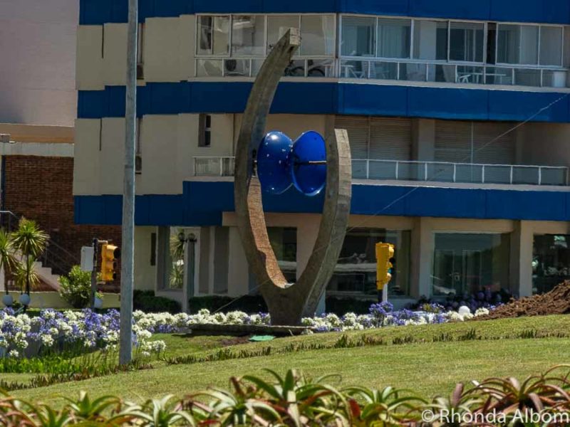 Things to Do in Punta del Este Uruguay Cruise Port 4 The Hug sculpture representing river meets ocean on Avenue of Americas