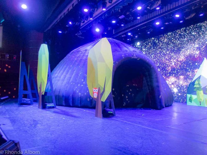 7 Hidden Benefits of Cruising That Might Surprise You 13 Planetarium onboard on a cruise holiday