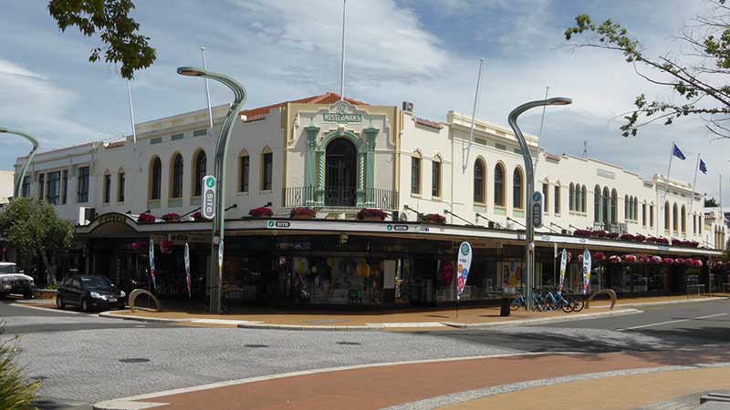 Things to Do in Hawkes Bay NZ: Wine Trails, Culture, Art Deco, and More 17 Corner art deco style building in Downtown Hastings New Zealand