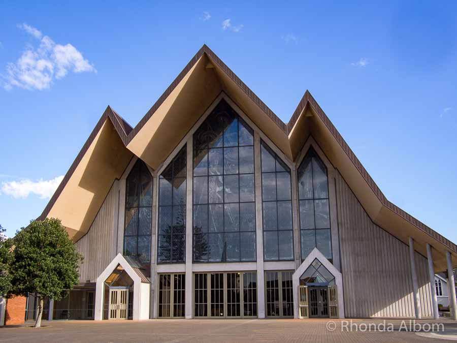holy-trinity-cathedral-auckland