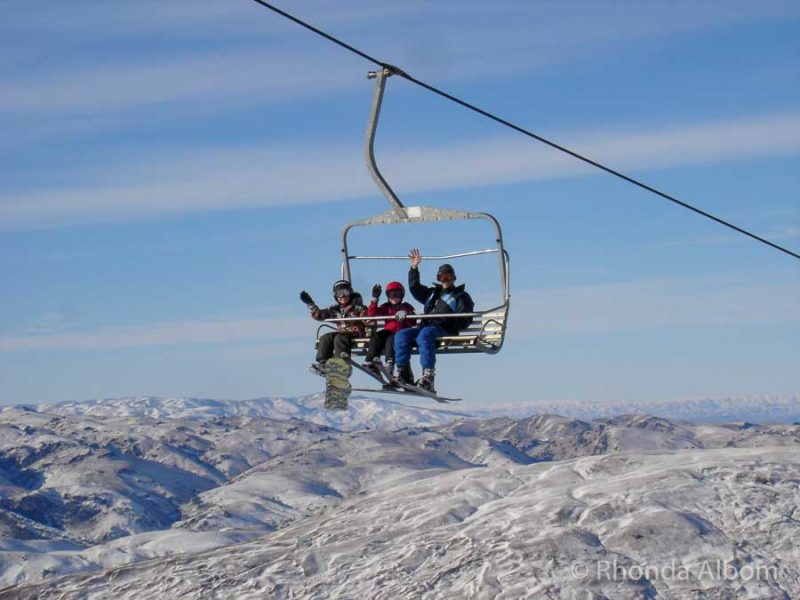 Skiing and Snowboarding in New Zealand: Find Your Best Ski Field 5 Chairlift for skiing on New Zealand North Island