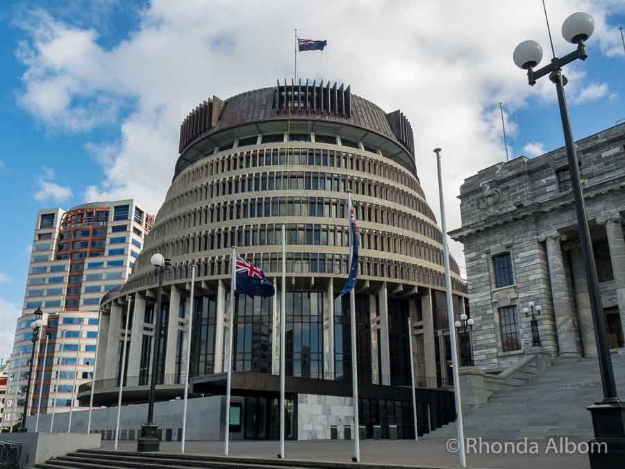 Due to it's shape, this New Zealand Parliament building is named the Beehive