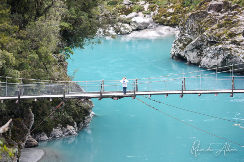20 Most Beautiful Places in New Zealand to Inspire You 13 Suspension bridge over Hokitika Gorge in New Zealand