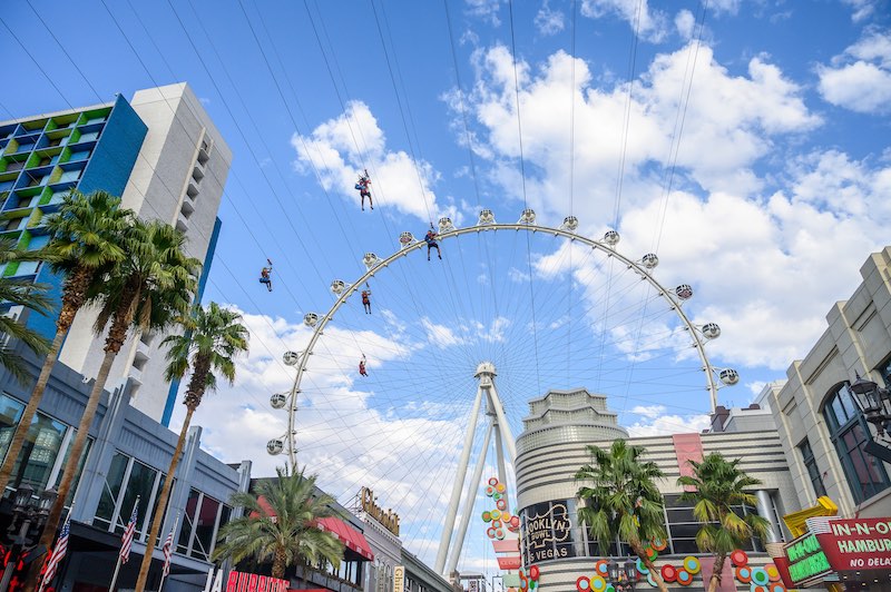 Fun Things to do in Vegas Besides Gambling and Drinking 2 The LINQ Promenade in Las Vegas, Nevada.