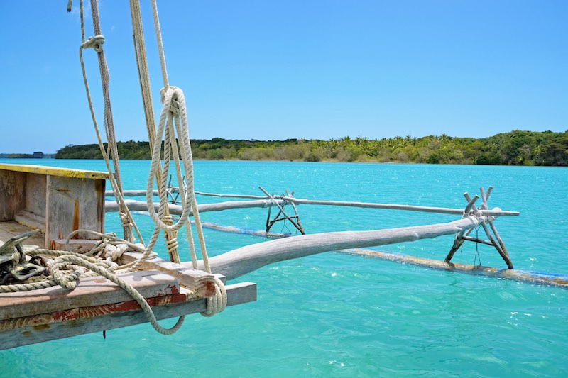 Polynesian Outrigger Canoes Close Up: In the Museum and on the Water 8 Isle of Pines jeremy bezanger f 8XQrIcrg4 unsplash sm