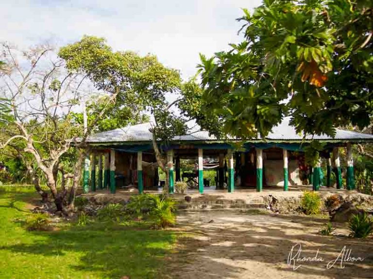 Resort Life vs Living in Samoa My Window into the Contrasting Lifestyles