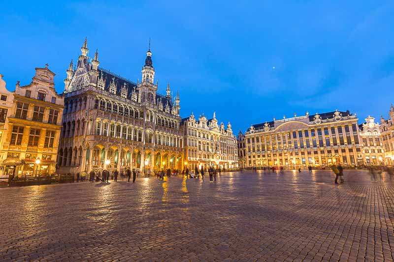 Bruges vs Brussels: Unraveling Belgium's Enchanting Rivalry 5 Grand Place in Brussels at dusk