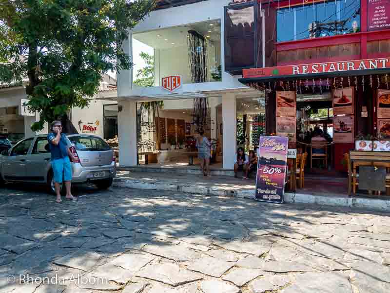 Rua das Pedras, the cobblestone main shopping street in town