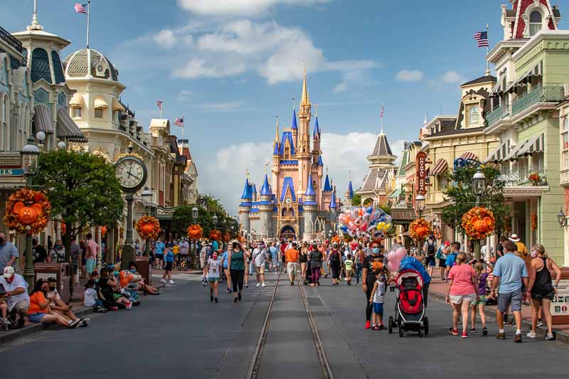 Disneyworld main street a bit far for a Miami to Orlando day trip