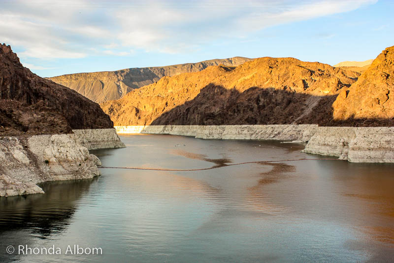 The start of Lake Mead recreation area just beyond Hoover Dam