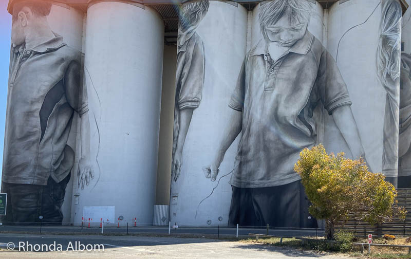 Silo art in Coonalpyn Australia