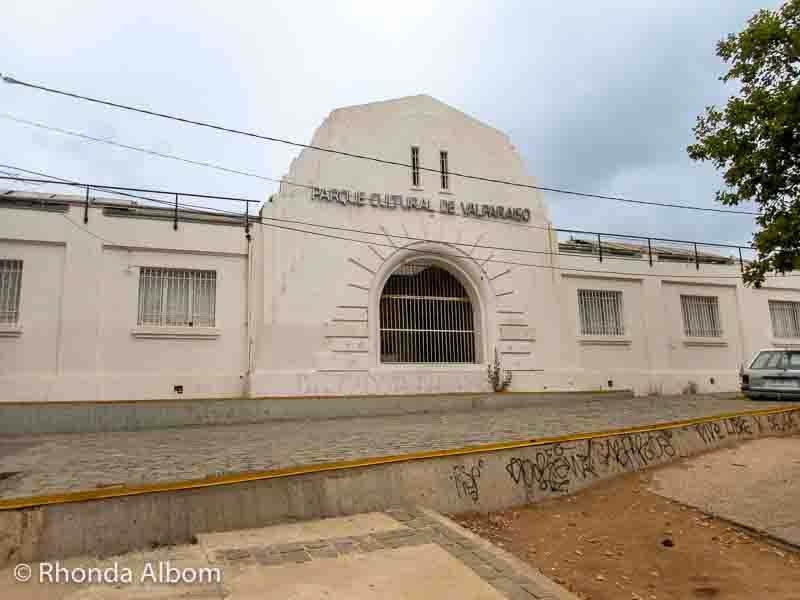 The cultural centre in Valparaiso is a former prison
