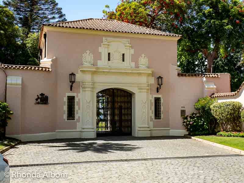Entrance gate to Palacio Presidential on Castle Hill in Vina Del Mar, Chile
