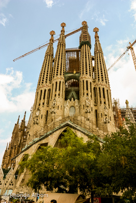 Still unfinished, Sagrada Familia is already one of the famous landmarks of the world