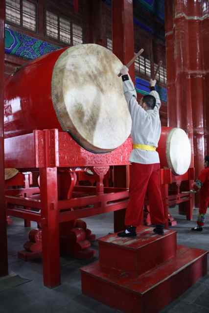 Beijing Hutong Tour Drumming - 9 drumming in hutongs - part of the collection of Beijing photos