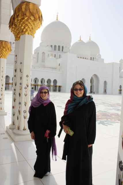 Grand Mosque in Abu Dhabi Grand Mosque in Abu Dhabi